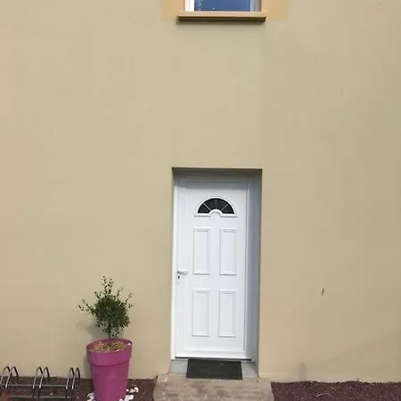 Prázdninový dům T3 Prive Avec Vue Et Acces Piscine