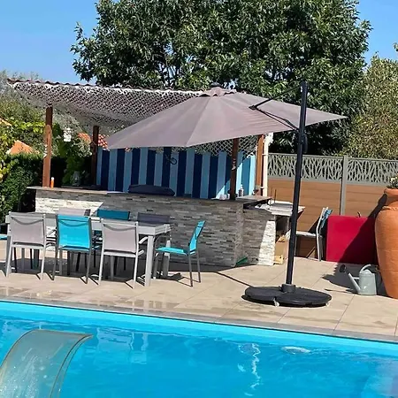 別荘 T3 Prive Avec Vue Et Acces Piscine *